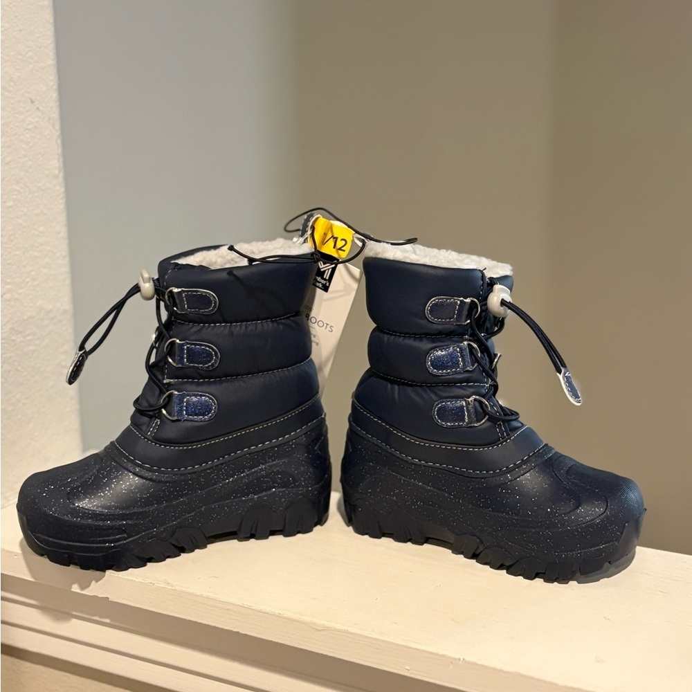 Member's Mark Snow Boot, Faux Fur-Lined, Easy On/Off Toggle Closure Kid Sz 11/12 - Picture 2 of 5